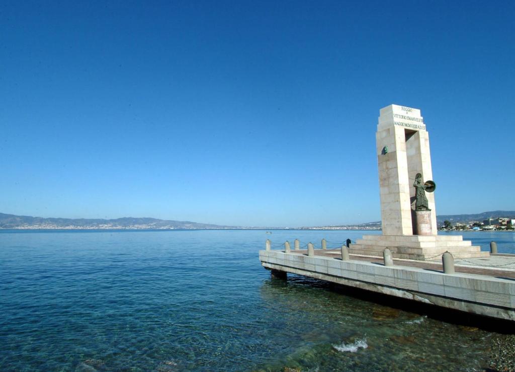 Abacus Hotel Reggio di Calabria Exterior photo